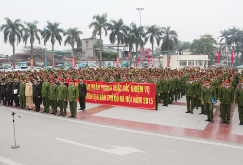 Lễ xuất quân tăng cường cho Công an thành phố Hà Nội đảm bảo an ninh trật tự Tết Nguyên đán Ất Mùi 2015